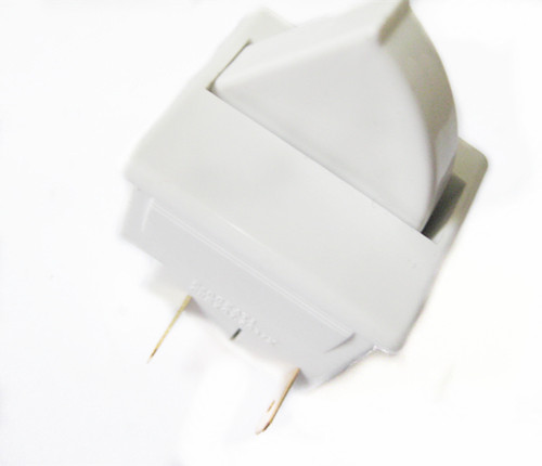 Lamp switch for refrigerator