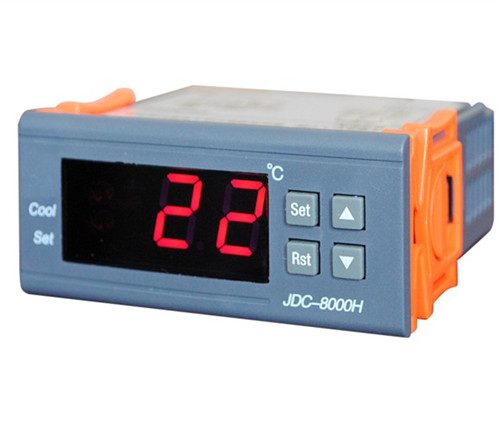 Digital thermometer
