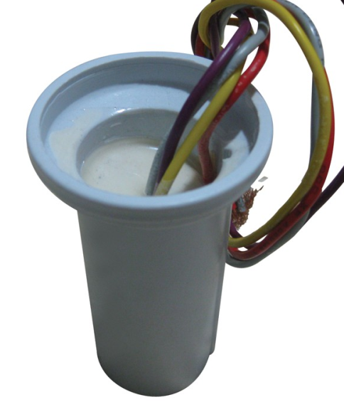 Capacitor with wire for washing machine