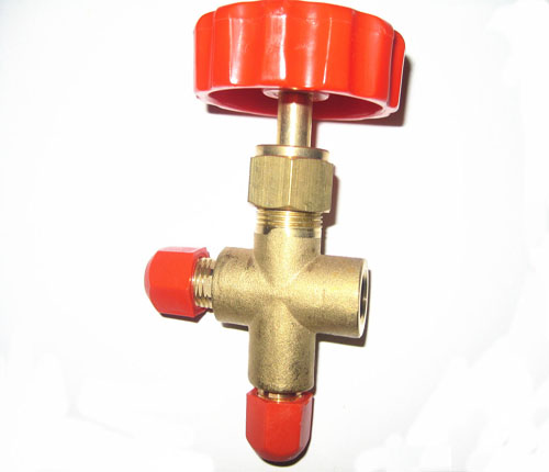 Single gauge brass body